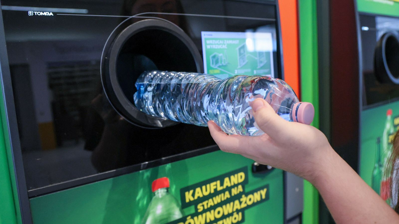 Zwrot w systemie kaucyjnym. Resort Klimatu zabrał głos