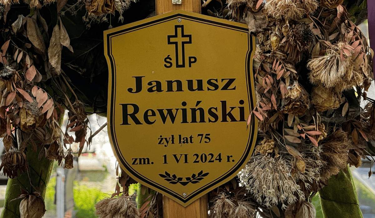 Grób Janusza Rewińskiego