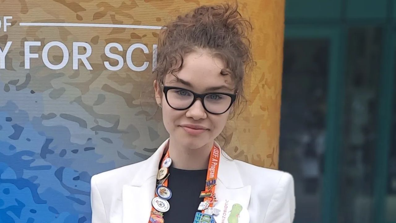Ma 16 lat i jest naukowczynią. Licealistka z Gdyni wymyśliła, jak pomóc seniorom