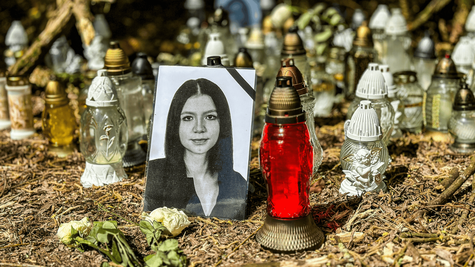 Morderstwo 16-letniej Mai z Mławy. Grób nastolatki zdewastowany