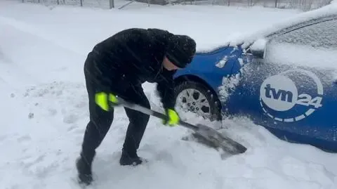 Śnieżyce paraliżują północ. Niepokojące informacje nt. ekipy TVN. Są uwięzieni