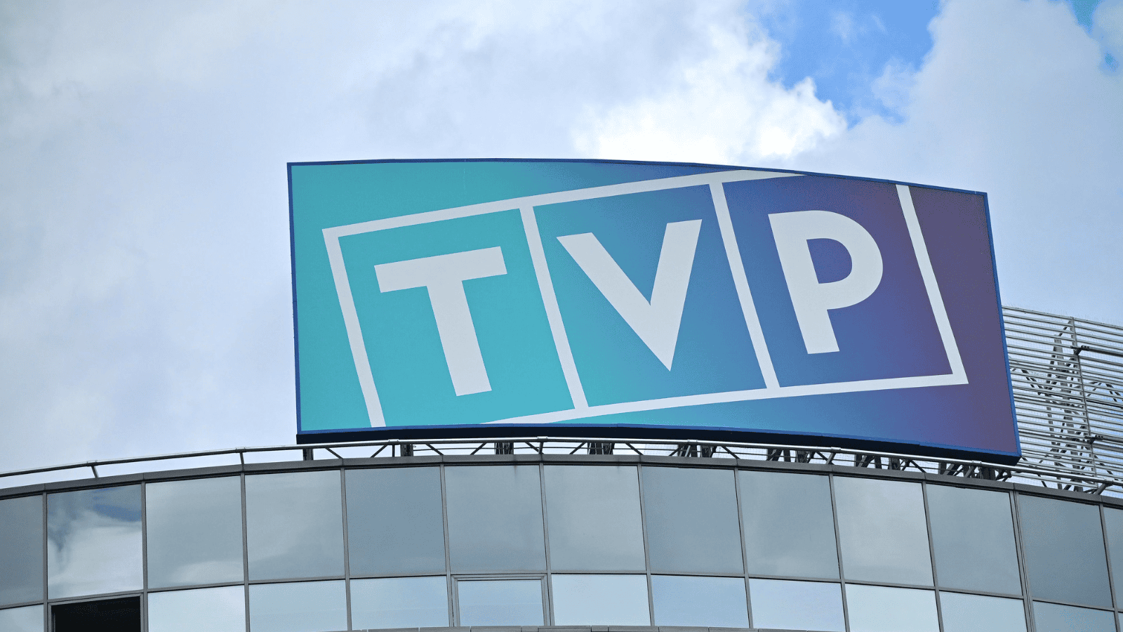 Nie wpuścili TVP na konferencję z prezydentem