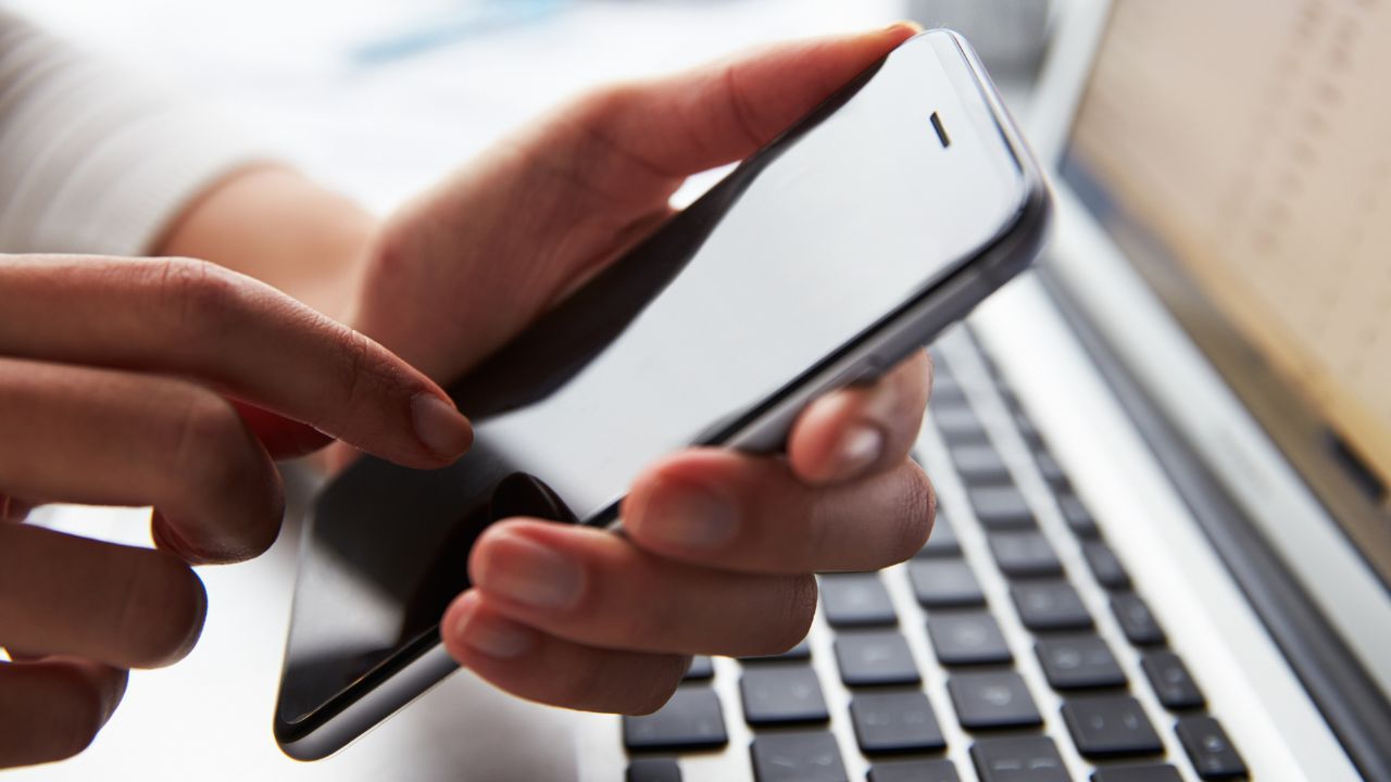 Telefon korzystanie