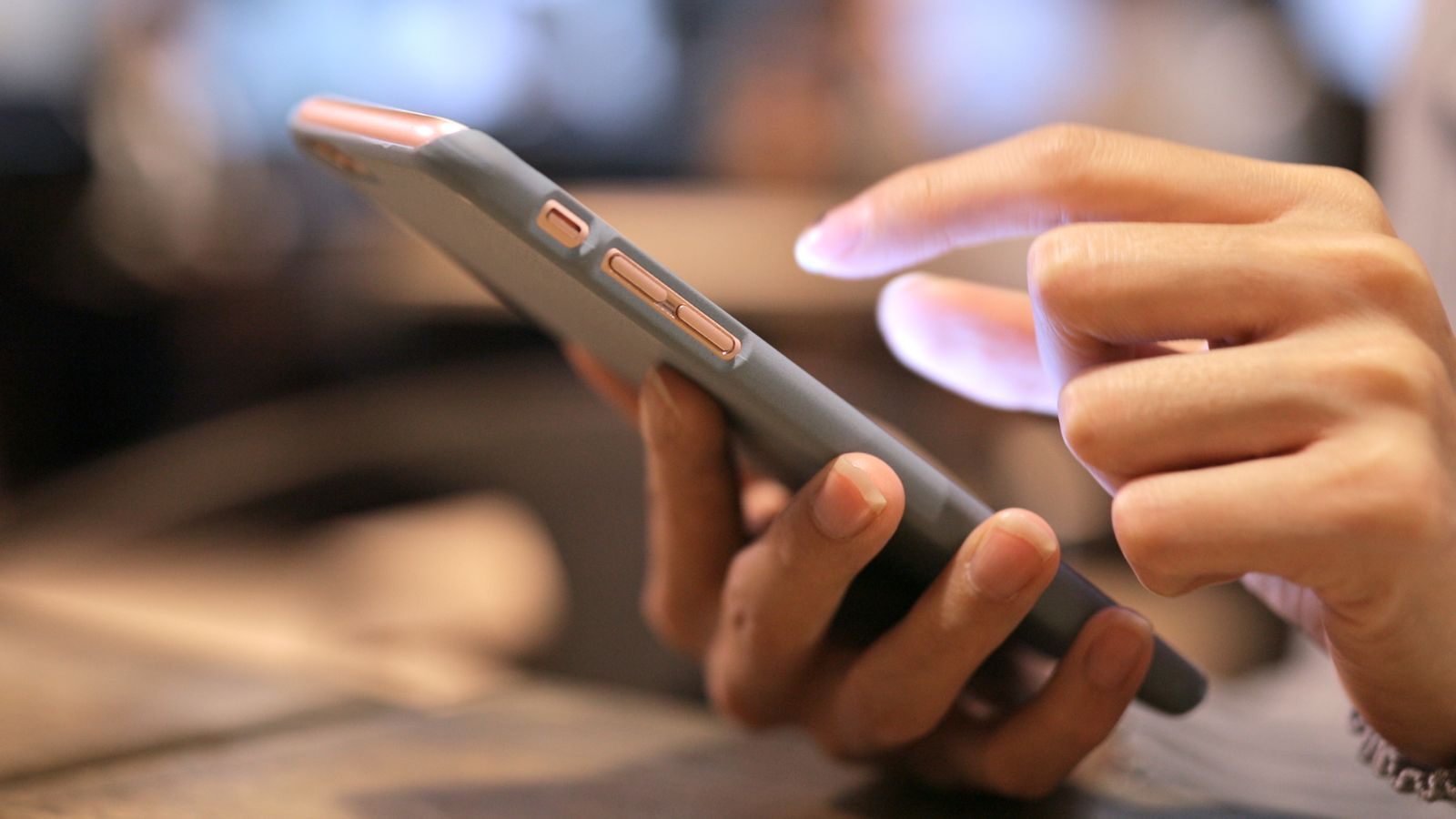 Dzwoni taki numer, nie odbieraj pod żadnym pozorem. W kilka chwil oszuści opróżnią Twoje konto