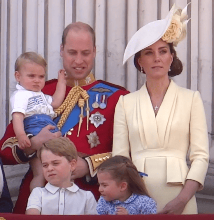 księżna Kate i książę William z dziećmi