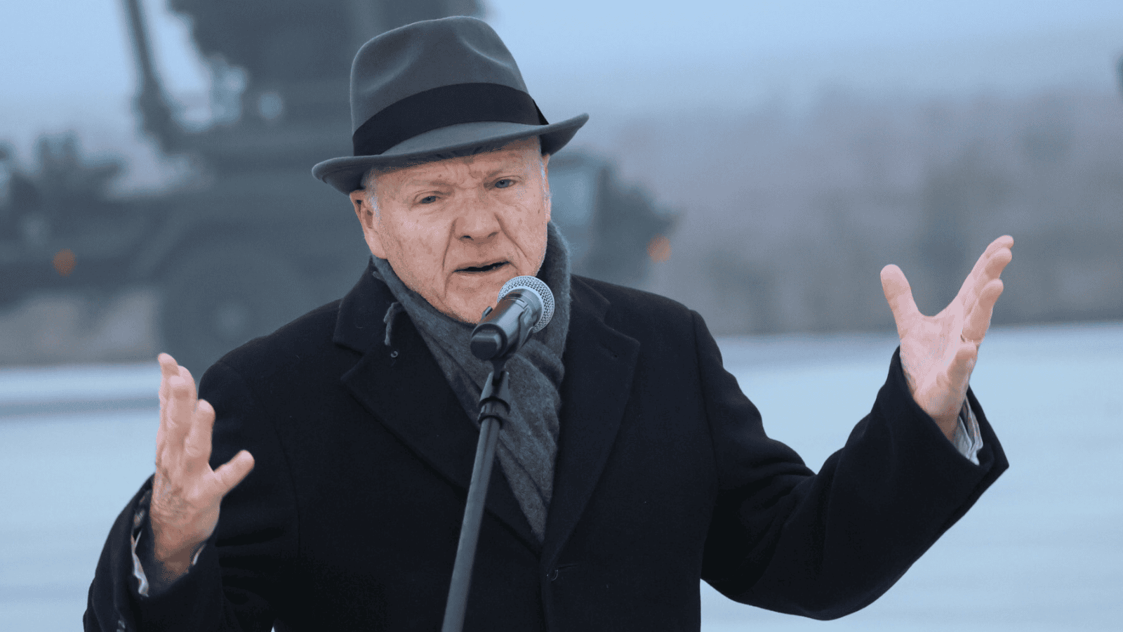 Jest reakcja rządu na decyzję USA ws. Czarzastego. Klamka zapadła