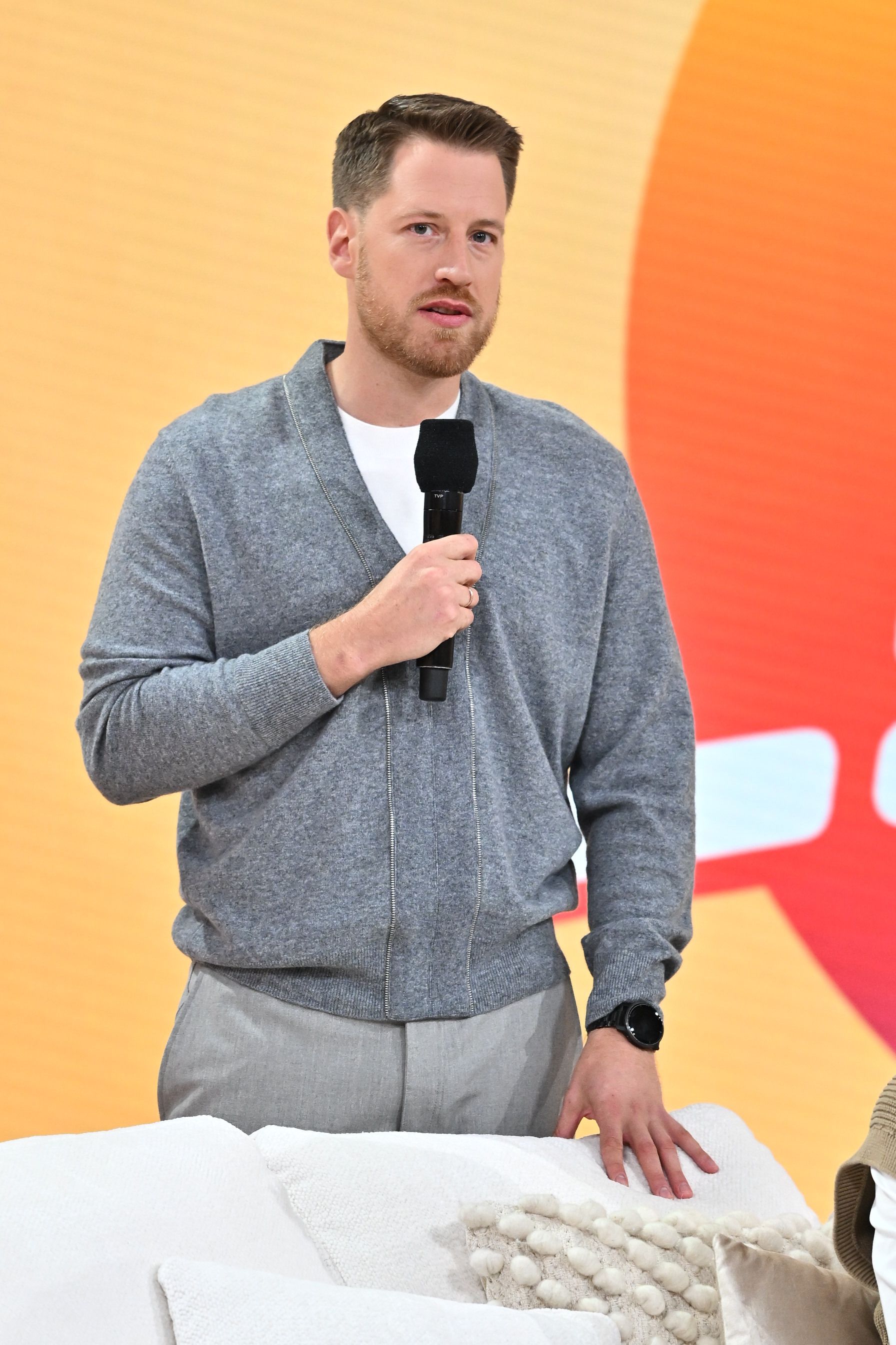 Wielki skandal w "Pytaniu na Śniadanie". Stockinger wydmuchał dwa promile. Widzowie aż oczy zasłaniali