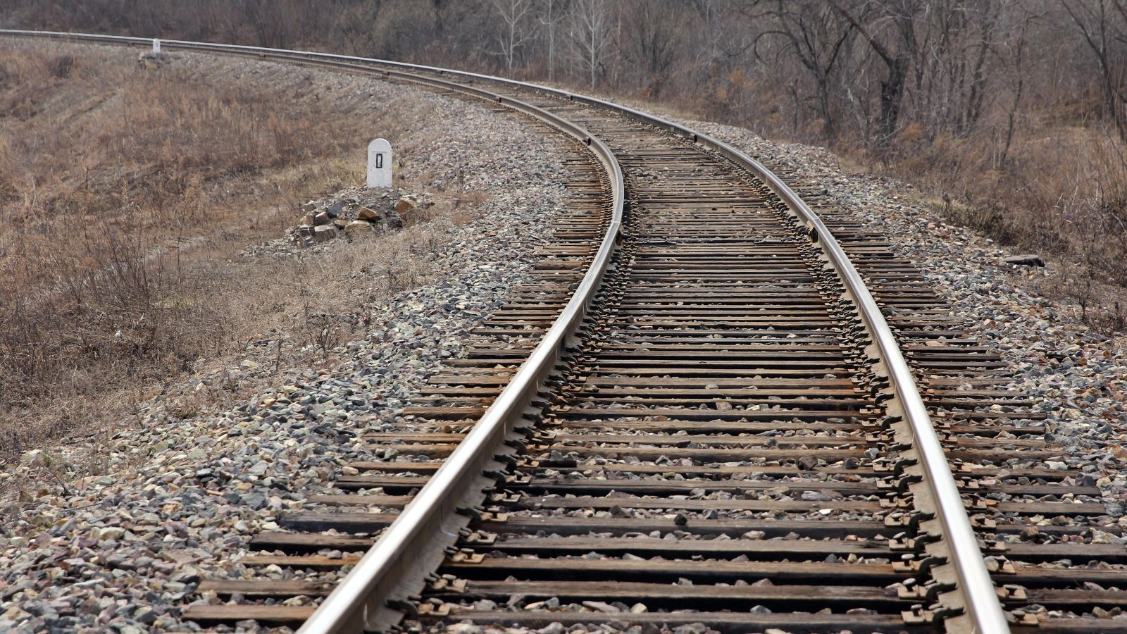 Znaleźli to na wiadukcie i natychmiast wezwali służby. Sabotaż na kluczowej polskiej trasie