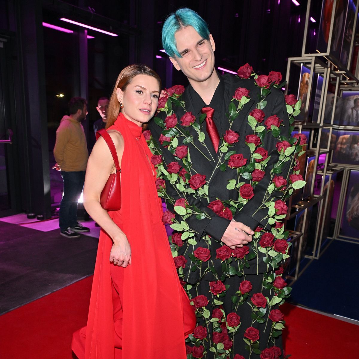 Co on na siebie włożył? Gwiazda TVP zszokowała swoim strojem