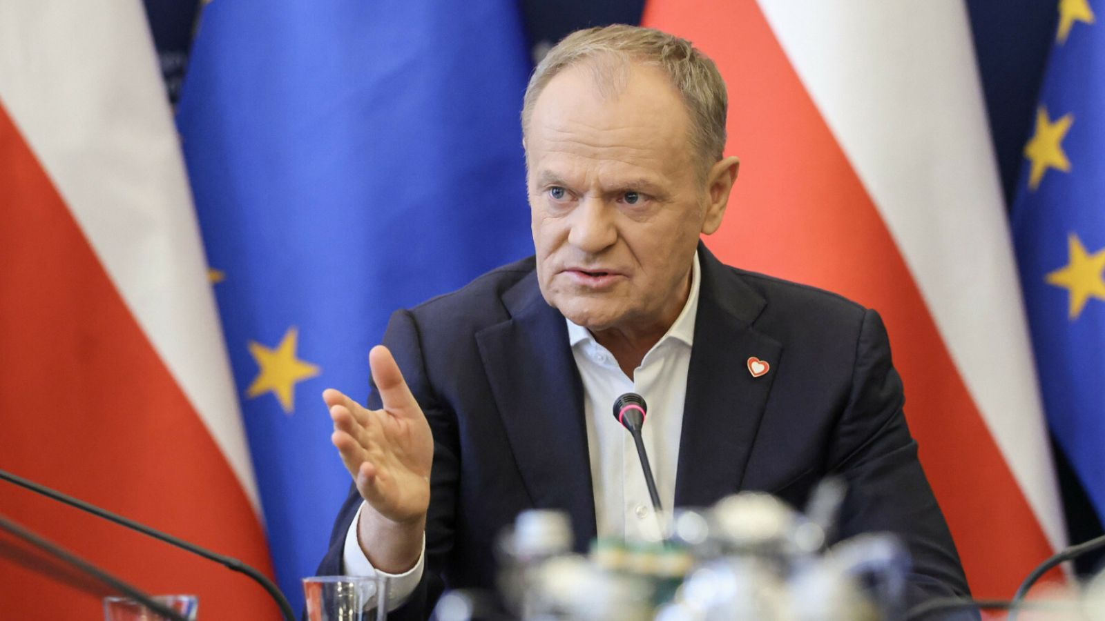 Ceny tego paliwa wystrzeliły. Czy wojna na Bliskim wschodzie wpłynie na zapasy w Polsce? Donald Tusk przyznał wprost