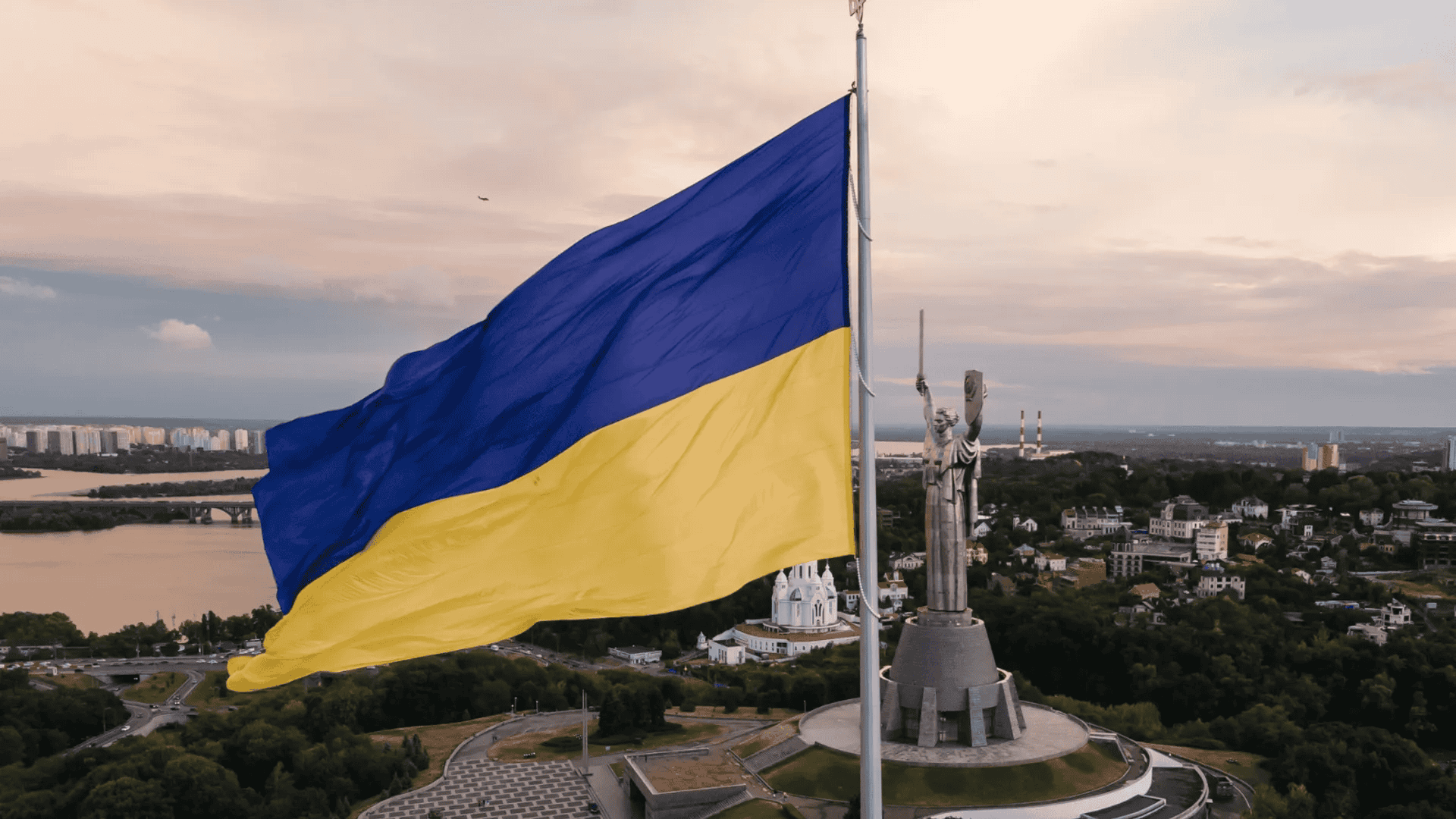 Pieniądze z kongresu Grzegorza Brauna trafią na Ukrainę. Organizator wydał komunikat