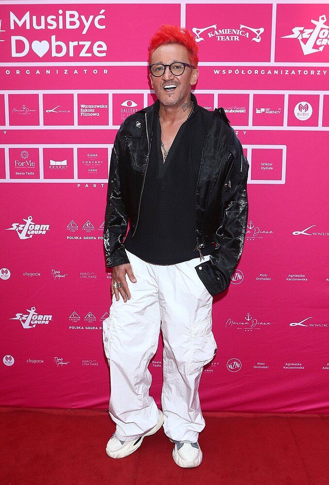 Gwiazdy na Wieczorze Dobrych Mocy. Kaczorowska, Popławska, Wiśniewski