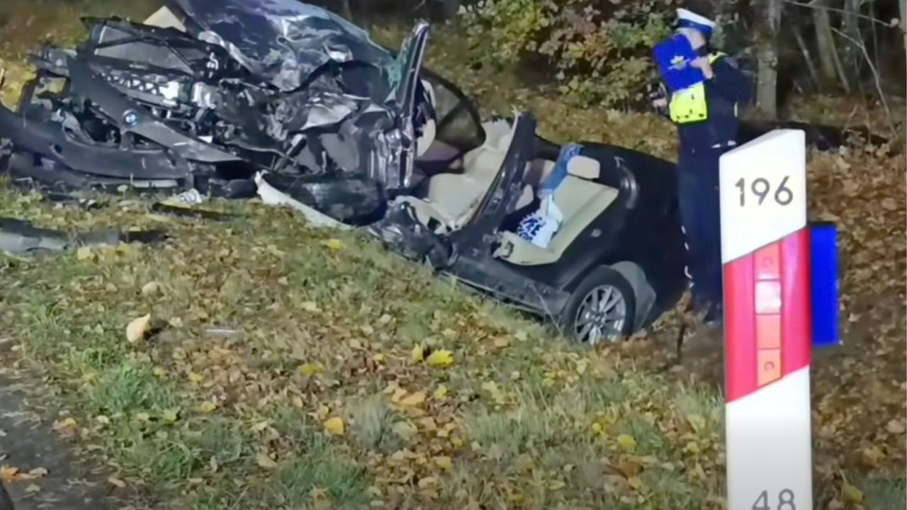 Dramatyczny wypadek. Trzy osoby walczą o życie, na miejscu lądował LPR