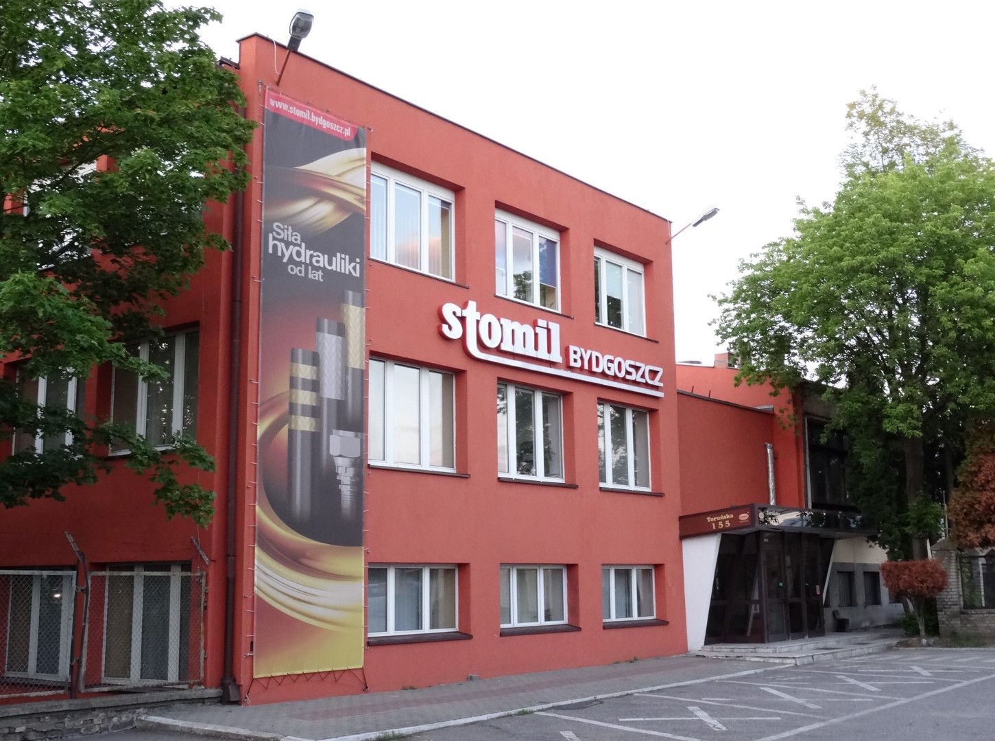 Grupowe zwolnienia w legendarnym zakładzie pracy. Ludzie pracowali tam nawet 40 lat