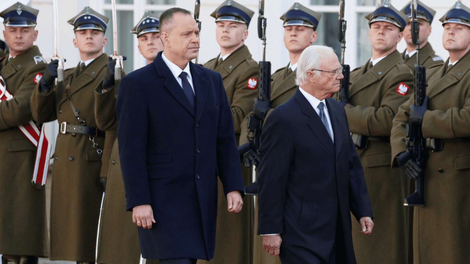 Król Karol XVI Gustaw odwiedził Pałac Prezydencki. Wszyscy patrzą na Nawrocką