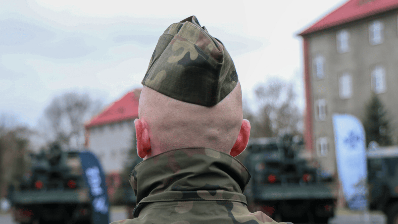 Кризис оборонительного духа в Польше? Неожиданные результаты опроса