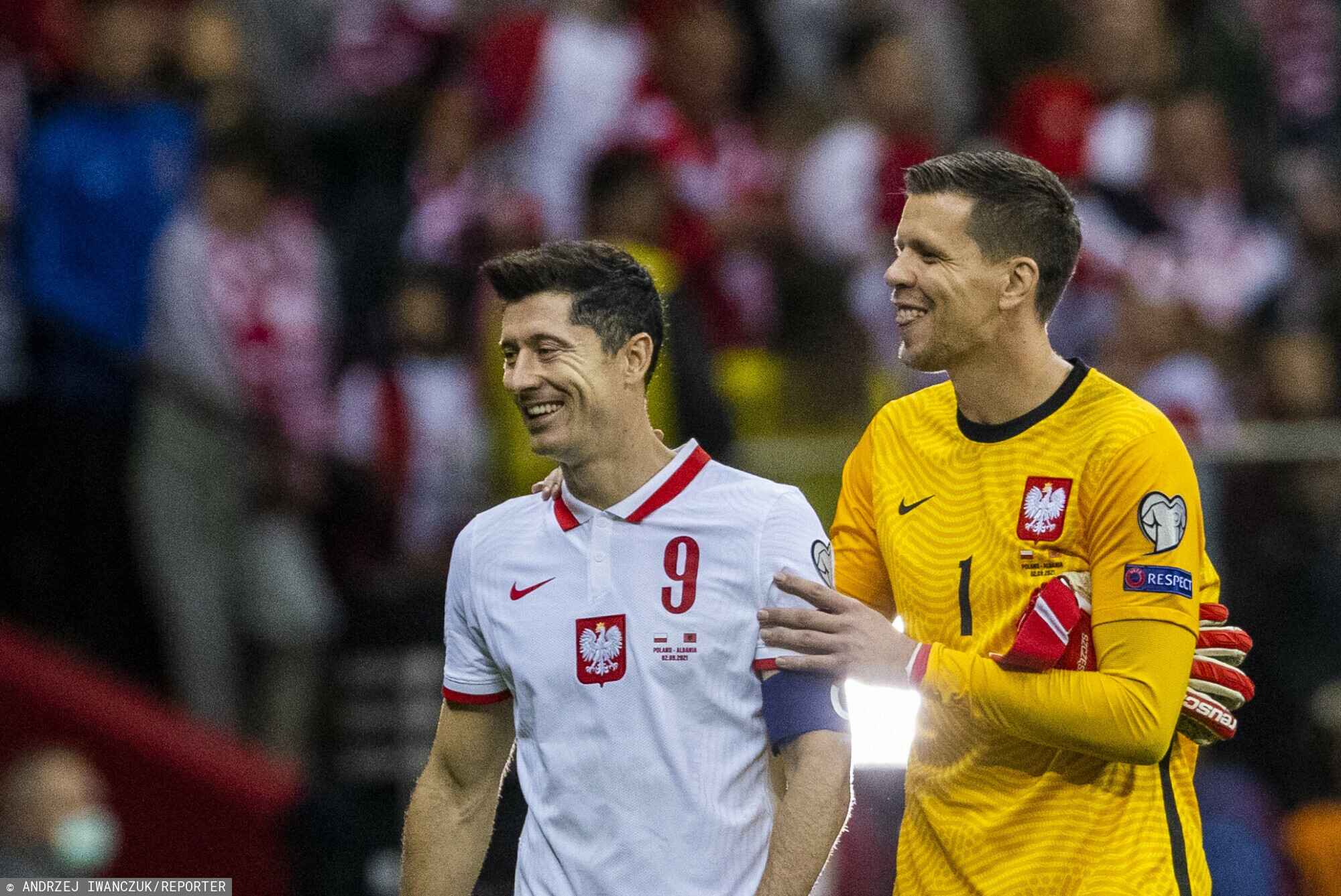 Wojciech Szczęsny, wraca z emerytury, kontrakt z Barceloną, podpisanie umowy