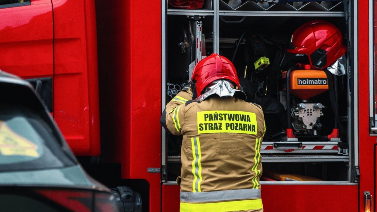 Wybuch, pożar, Jezioro Zegrzyńskie