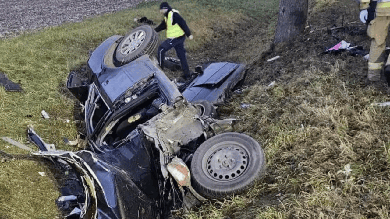Tragiczny wypadek. 19-latek zginął, 18-latka w szpitalu