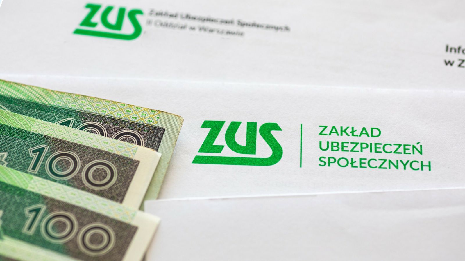 ZUS liczy emerytury na nowo. choćby 300 zł więcej co miesiąc