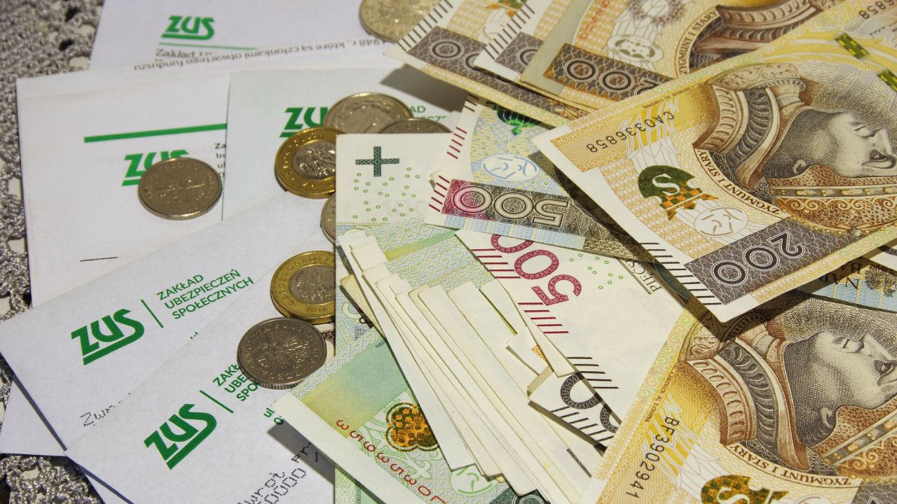 Do 30 listopada i ani dnia dłużej. Nie złożysz wniosku, świadczenie z ZUS przejdzie Ci koło nosa