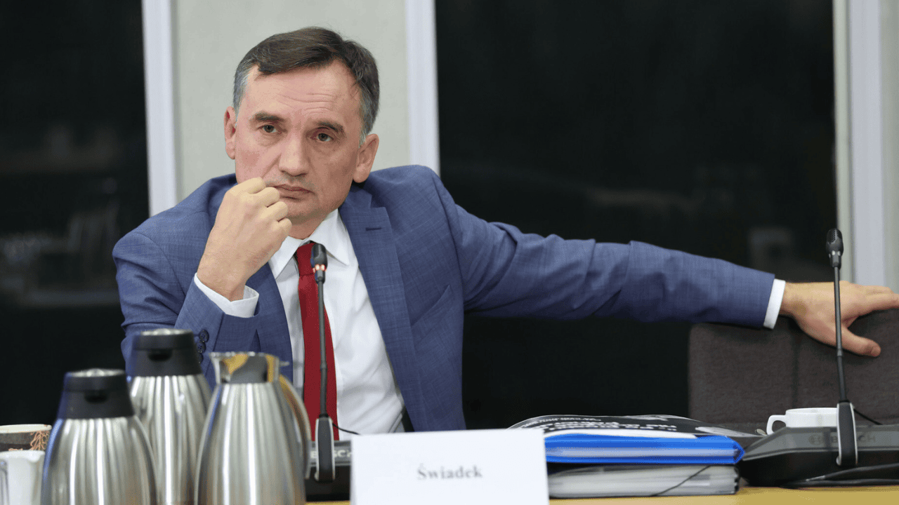 Niepokojące, w jakim stanie ma być Ziobro. Przyjaciel wszystko ujawnił, "Chudnie i ma złe wyniki. Boi się!"