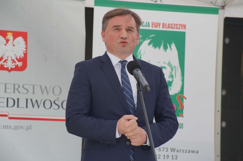 Giertych zakpił z Ziobry. Tak mu pocisnął, że wszyscy łapią się za głowę