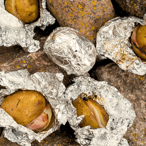 Ziemniaki pieczone w folii aluminiowej.png