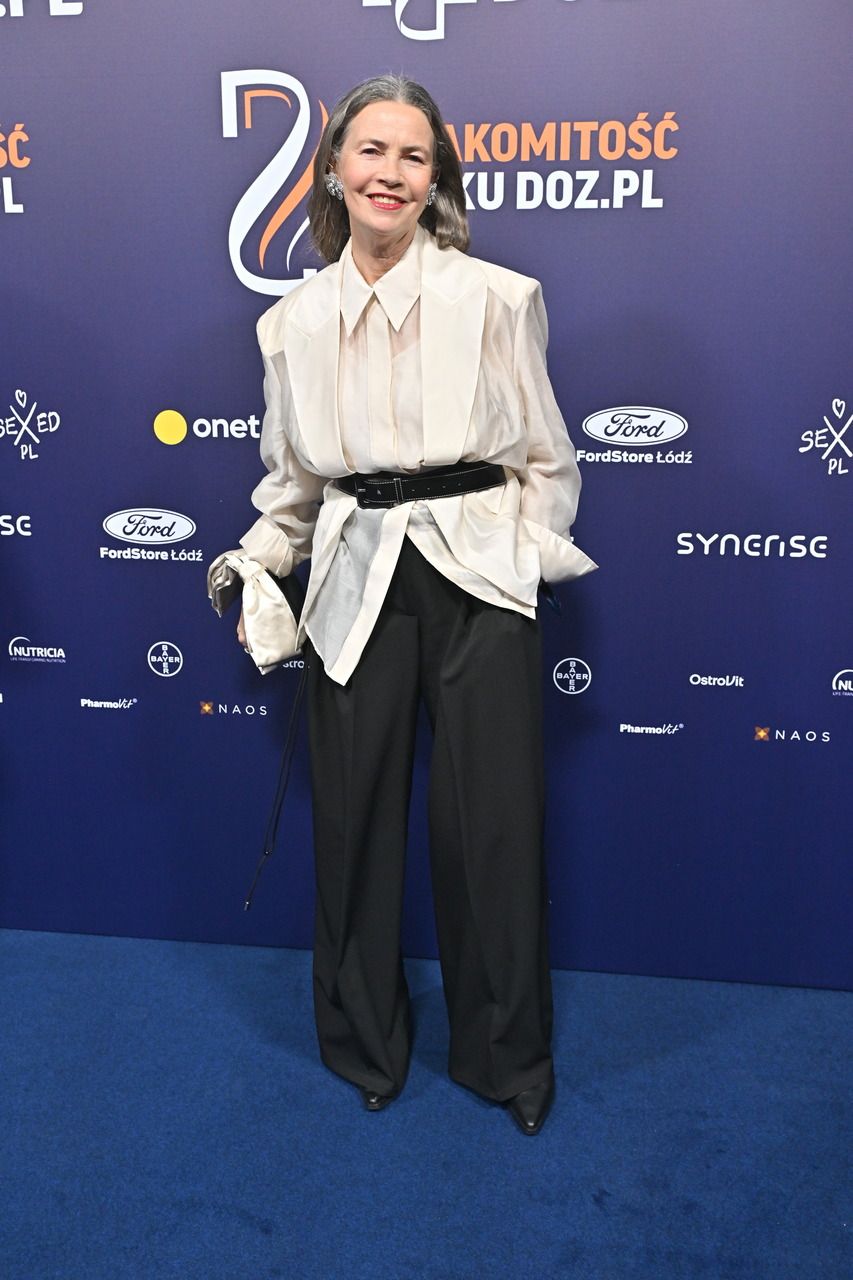 Rozenek, Maffashion i Musiał na czerwonym dywanie. Rozdano prestiżowe nagrody branży health & beauty – Znakomitość Roku DOZ.pl 2025