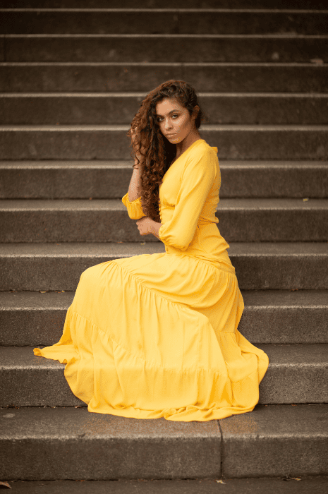 Żółta sukienka.png