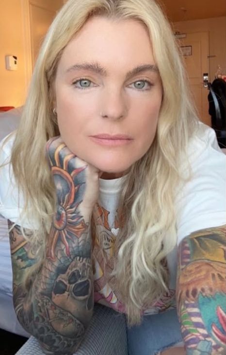 Była gwiazdą kultowego serialu. Obecnie ma 56 lat i trudno w niej rozpoznać ulubienicę mężczyzn