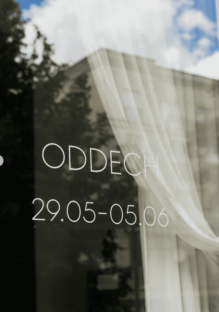 „Oddech”. Wystawa o paleniu bez (instagramowego) filtra w Studiu Jaskółka