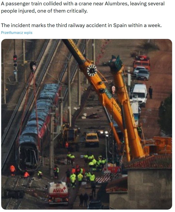 Wypadek kolejowy w Hiszpanii. Pociąg zderzył się z dźwigiem