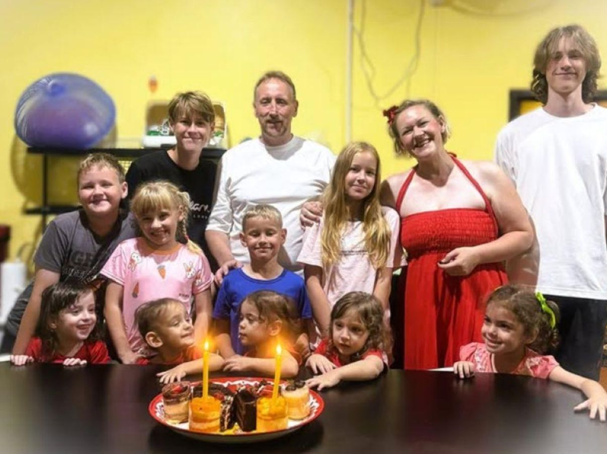 Zarzucali Dominice Clarke, że gł.odzi syna. Mama pięcioraczków nie mogła milczeć