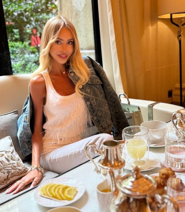 Fani martwią się o polską influencerkę. Tak wygląda dieta Julii Dybowskiej