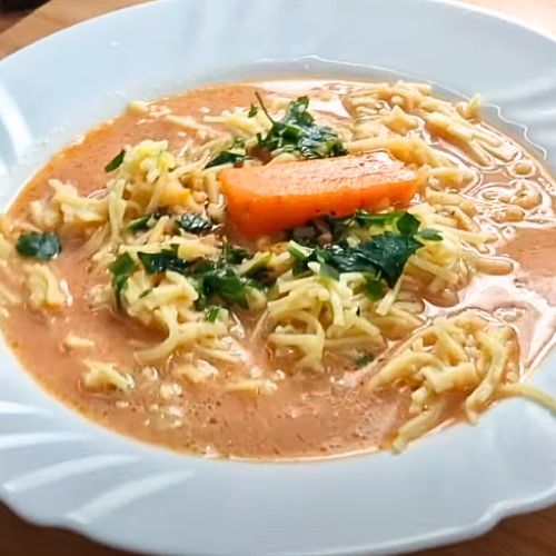 Zupa pomidorowa z mascarpone jest pyszna.jpg