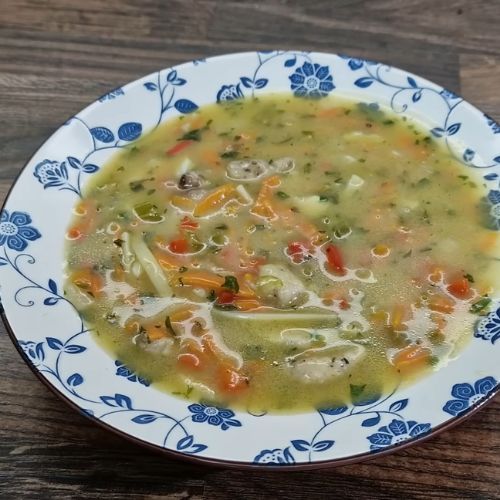 Żadna ogórkowa i pomidorowa. Turecka zupa to hit tego lata