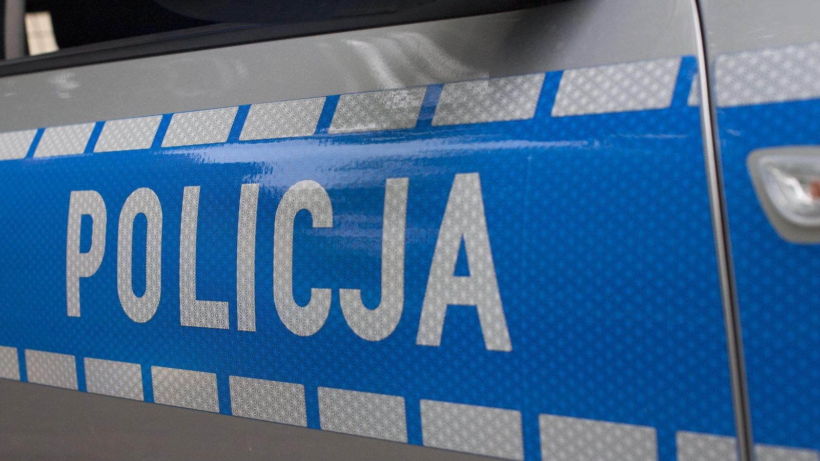 Dachowanie busa na autostradzie A1. Są ranni