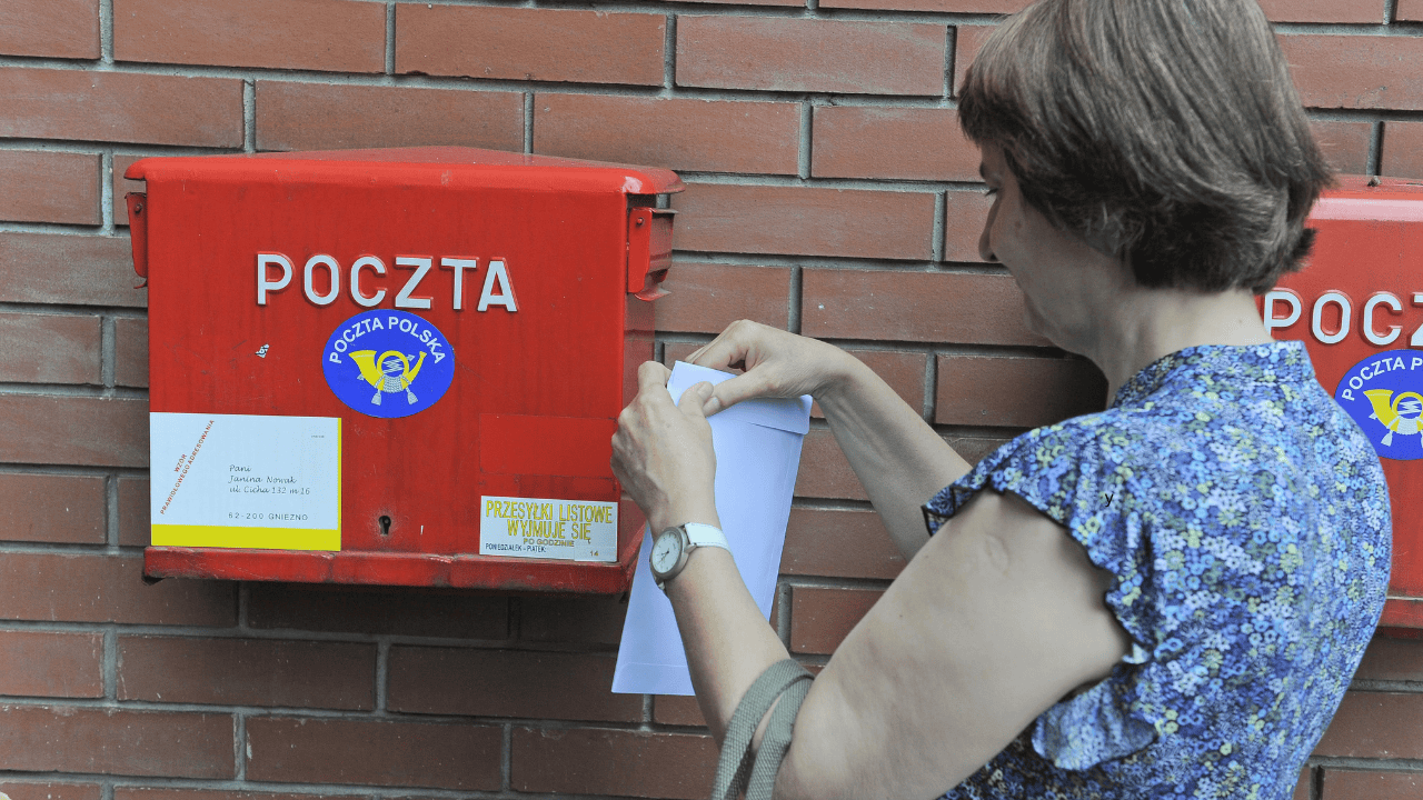 Grudniowa inicjatywa rządu. Każde gospodarstwo domowe otrzyma poradnik