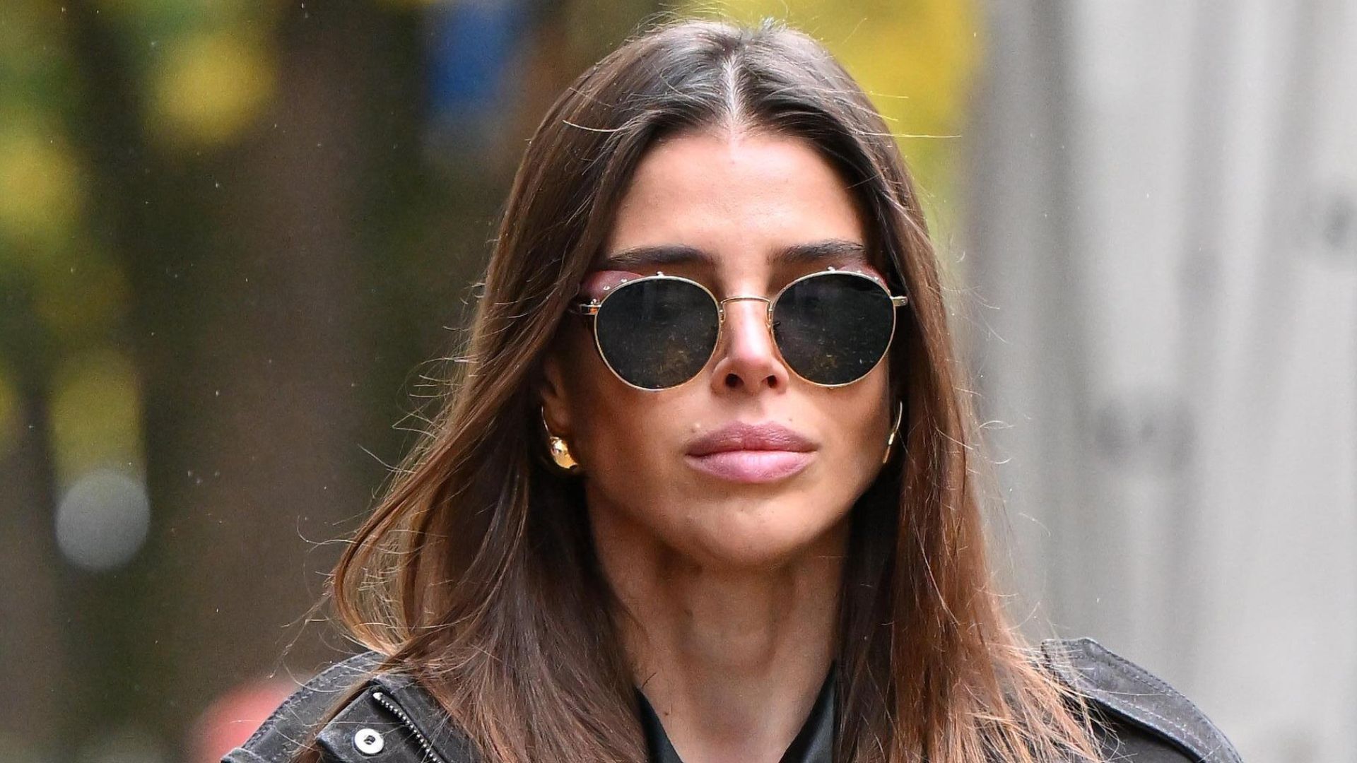 Do "DDTVN" przyszła w... samych rajstopach. Na ulicy wszyscy się oglądali