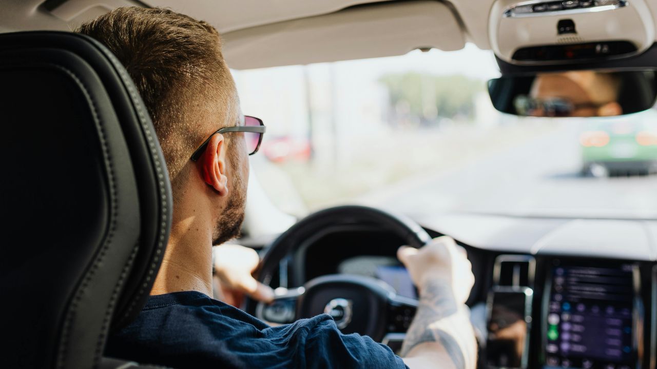 Pamiętaj o tym podczas wizyty u mechanika. Wielu kierowców wpada w te pułapki