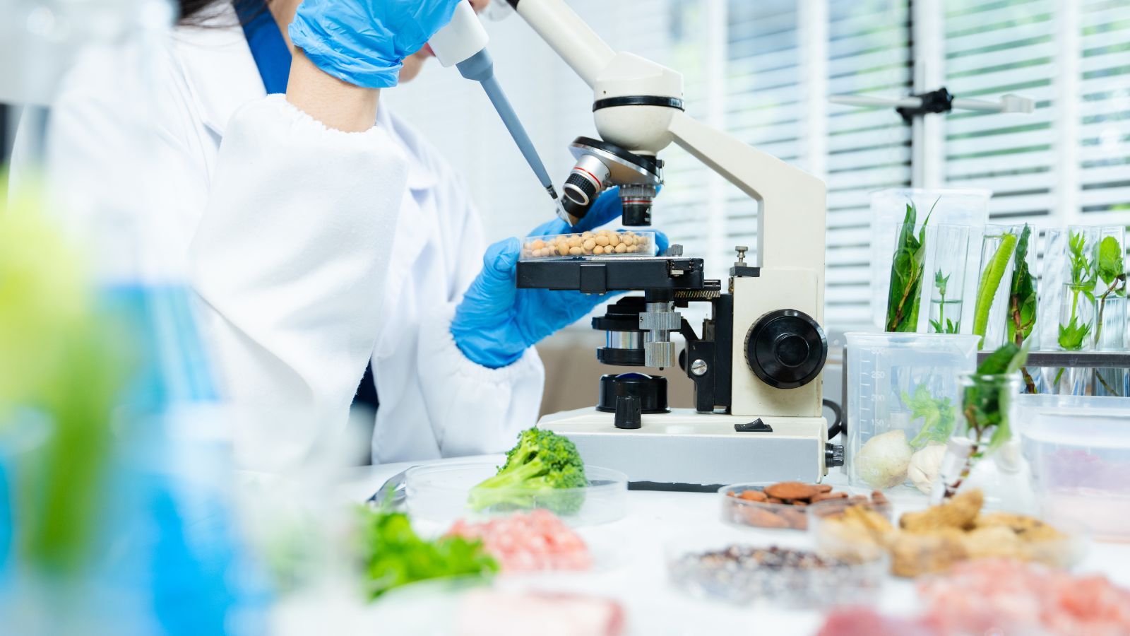 GIS wycofuje popularny napój. Polacy go uwielbiają, lepiej sprawdź w szafce