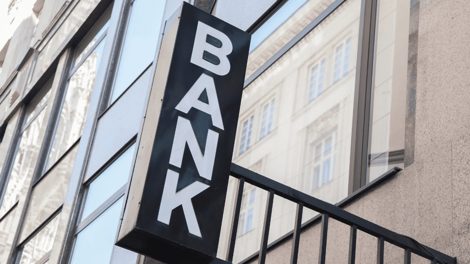 bank.jpg