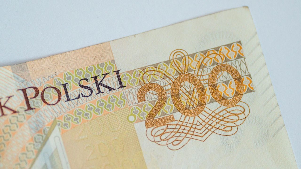 banknot 200zl.jpg
