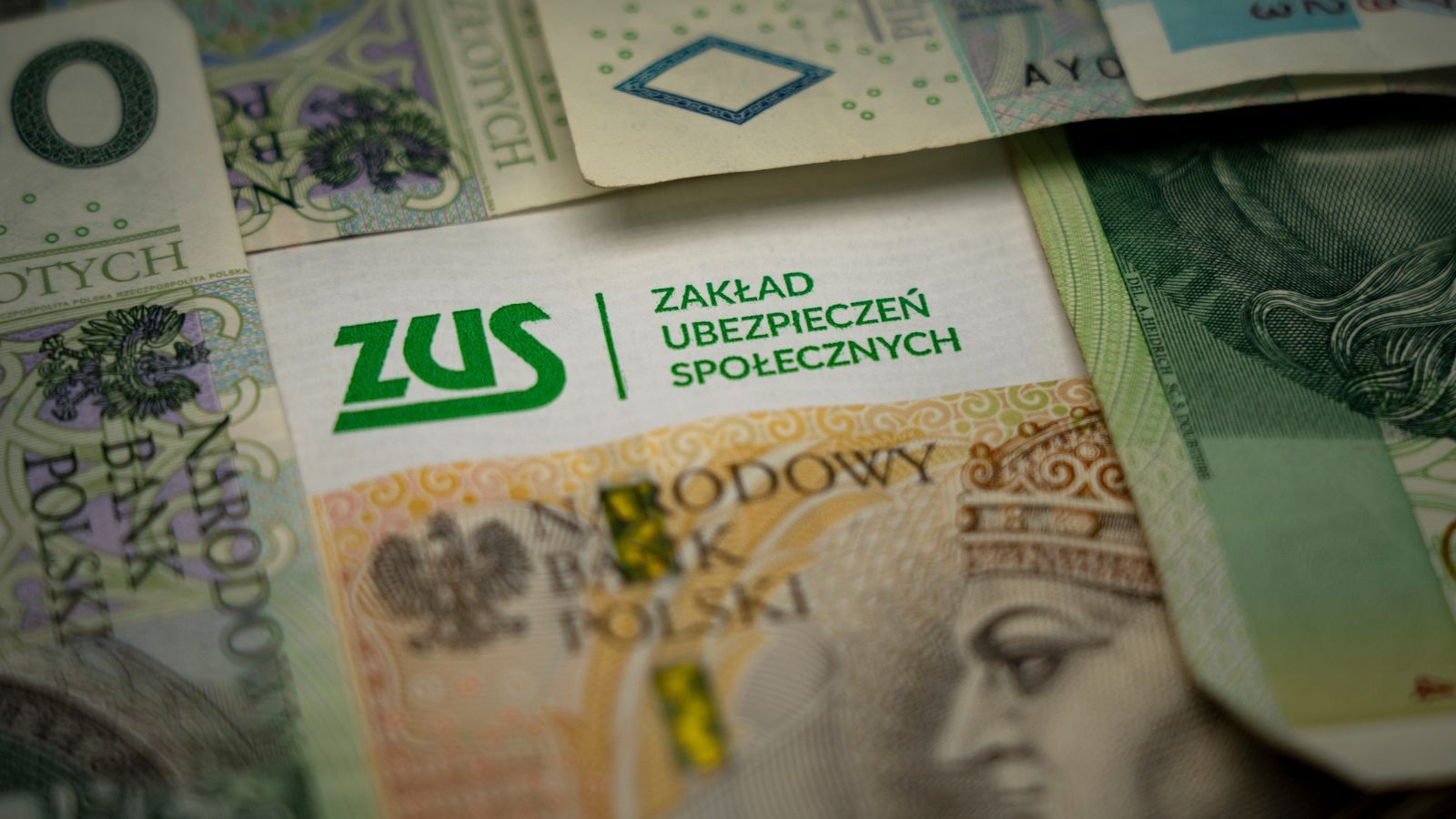 Pracowała 10 lat i przeszła na emeryturę. Tyle pieniędzy wypłaci jej ZUS