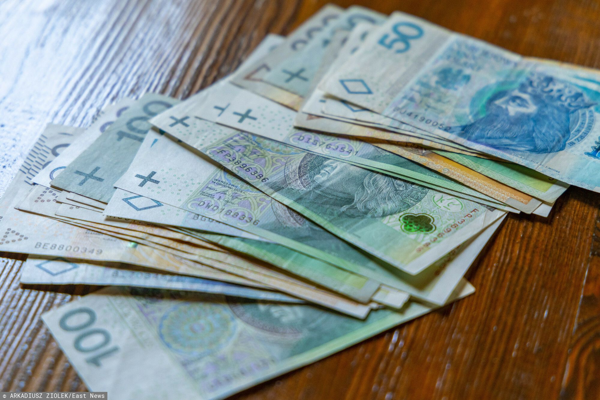 banknoty podatnik.jpg