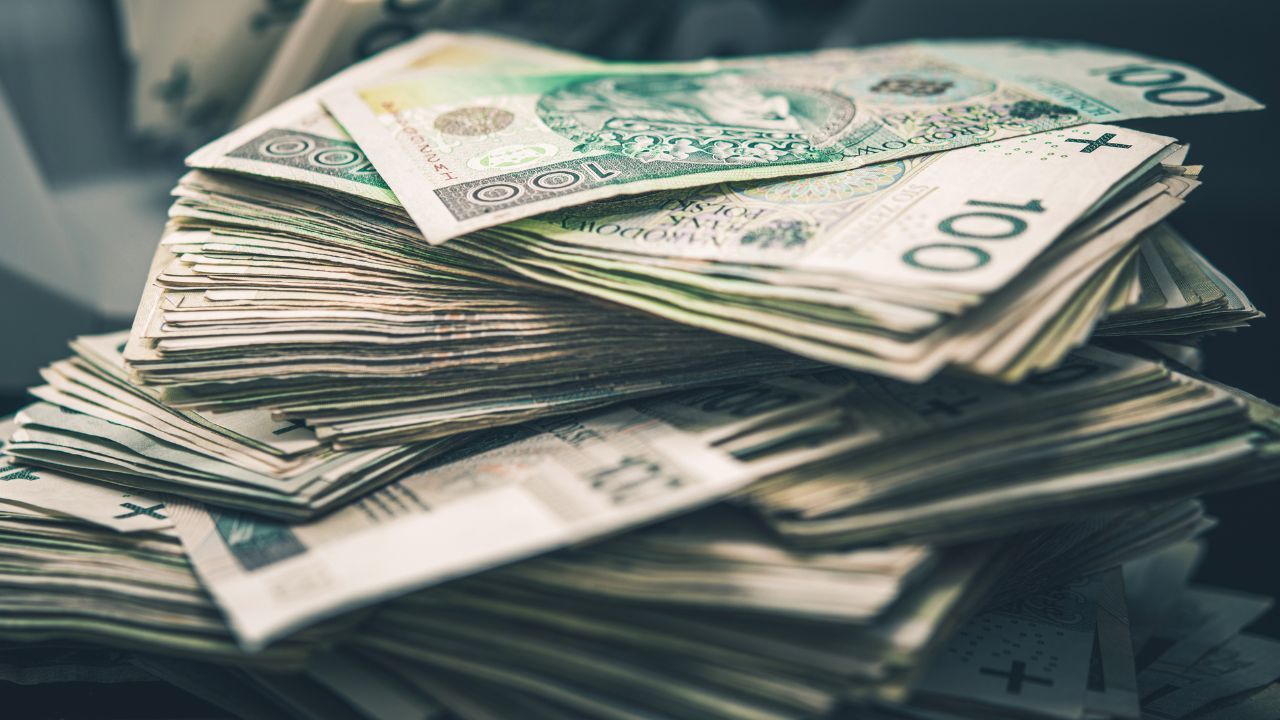 banknoty polskie.jpg