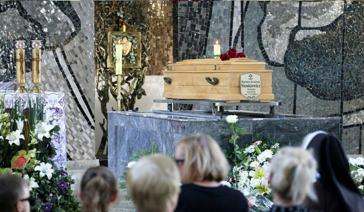 barbara sienkiewicz pogrzeb (2).jpg
