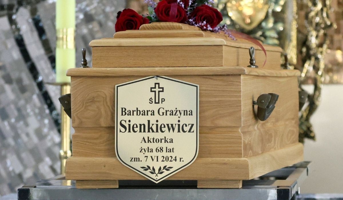 barbara sienkiewicz pogrzeb.jpg