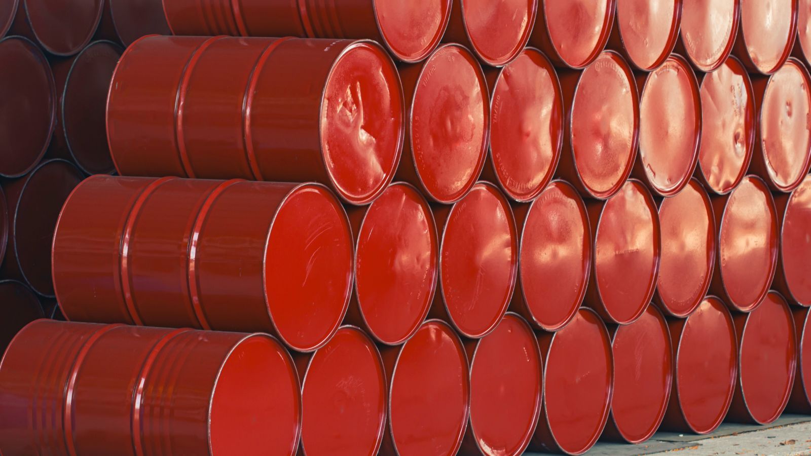 Iran zgodził się na zawieszenie broni. Ceny ropy zareagowały, poznaliśmy stawki